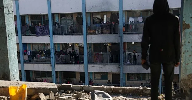İsrail Gazze'deki soykırımını sürdürüyor! Hamas: Yerinden edilenlerin sığındığı okulun bombalanması katliamdır