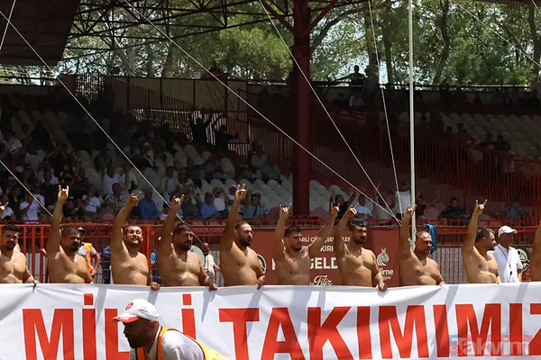 Kırkpınar'da bozkurt selamı: Pehlivanlar A Milli Takımımıza destek verdi - 1