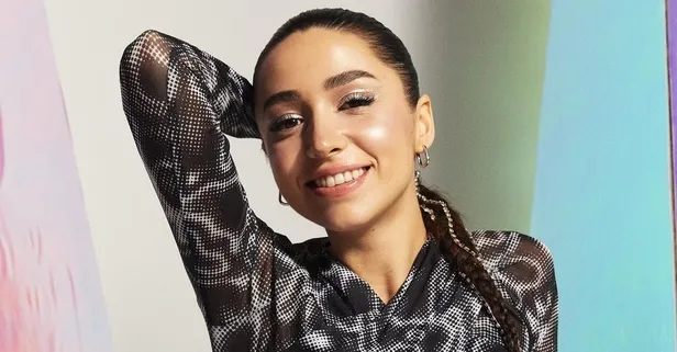 Zeynep Bastık o soruyu es geçmedi! Düğündeki en sevdiği fotoğrafı yayınladı sosyal medya sallandı