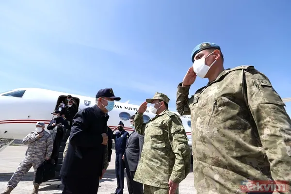 SON DAKİKA: Milli Savunma Bakanı Hulusi Akar ve TSK'nın komuta kademesi Gökçeada'da! Rüzgar Alayı'nı denetledi - 7