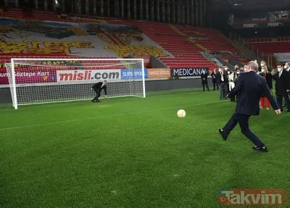 Göztepe Stadı’nın açılışını yapan Başkan Erdoğan: Durmak yol gollere devam