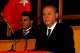 Bahçeli’den anayasa çıkışı