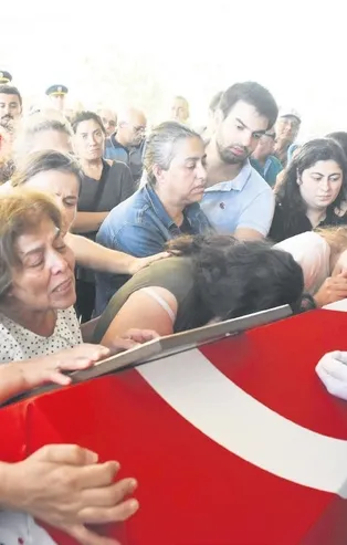 Gözyaşları sel oldu