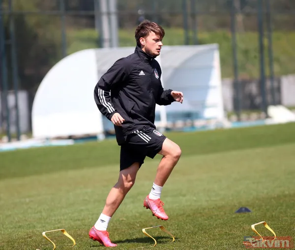 Kartal evinde Ankaragücü'nü ağırlıyor! Sergen Yalçın Beşiktaş'ın Ankaragücü karşısındaki 11'ini belirledi - 12