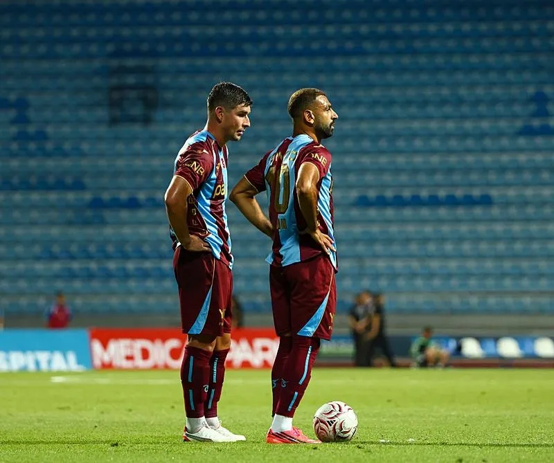 trabzonspor-avantaj-pesinde-fatih-tekke-11i-belirledi-1787207818885.jpeg Trabzonspor atv ekranlarında avantaj peşinde! Fatih Tekke'den ilk 11'de Muhammed Salah kararı-5