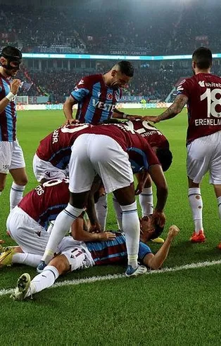 Fırtına tek attı 3 aldı! Trabzonspor 1-0 Başakşehir (MAÇ SONUCU-ÖZET)