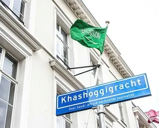 Hollandada Kaşıkçının adı sokağa verildi