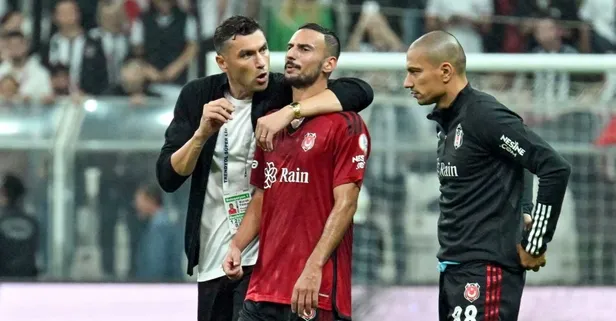 Beşiktaş'ta ilk veda! Onur Bulut Başakşehir'e transfer oldu