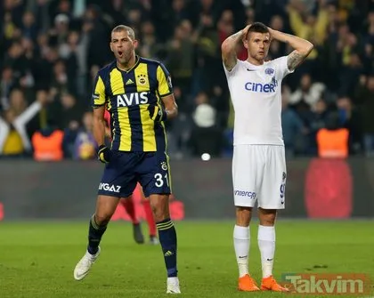 Slimani gidiyor, Adebayor geliyor! Fenerbahçe’nin transfer bombasını Fransızlar yazdı