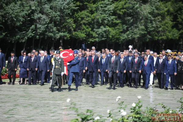Büyük Zaferin 97'nci yıl dönümü! Anıtkabir'den özel kareler - 42