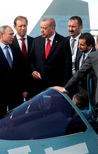 Başkan Erdoğan yakından incelemişti! İşte "görünmez uçak" SU-57'nin dikkat çeken özellikleri