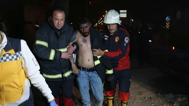 Evi ateşe verip kendisini içeri kapattı!-4