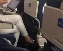 Dublin-İzmir uçağı tuvaletinde seks rezaleti!