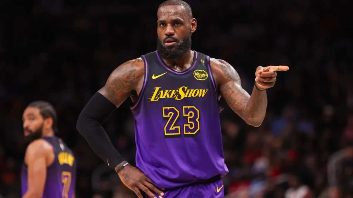 LeBron James kasımda dönecek