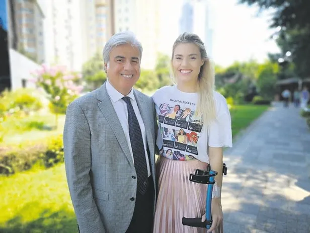 Yürü be Christine! Ünlü top model Christine Ilieva şifayı Türkiye'de buldu...-1