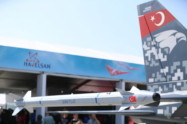 Türkiye'nin ilk hava-hava füzesi Göktuğ Teknofest'te sergilendi