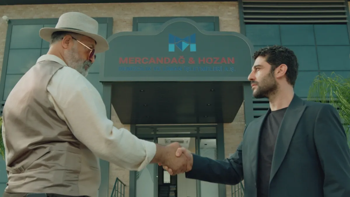 ekranlarda-mercan-kosk-ruzgari-ilk-bolumuyle-6-milyon-izlenmeyi-gecti-1789029671852.jpg Mercan Köşk'ün ilk bölümü YouTube'da 6 milyon izlenmeyi geçti! Portakal bahçeleri alev aldı, Elif ve Çınar tehlikede-5