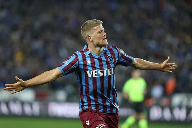 trabzonsporun-rekor-sampiyonlugu-icin-son-180-dakika-1649521023485.jpeg Trabzonspor'un 'rekor' şampiyonluğu için son 180 dakika!-4