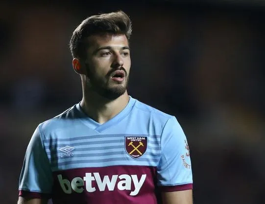 Albian Ajeti Celtic’e imza attı