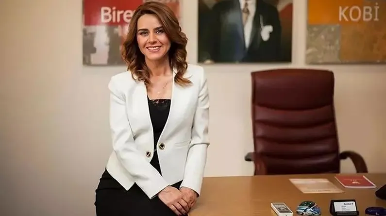 Nihal Candan cezaevinde Seçil Erzan'la koğuş arkadaşı olduğunu açıkladı! Bomba itiraf: "Kardeşimi ziyarete gitmiyorum"-4