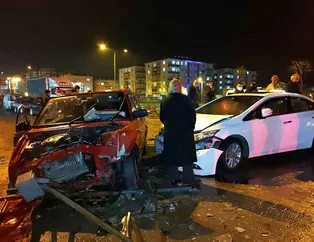 Bursa’da feci kaza! Kontrolden çıktı hurdaya döndü