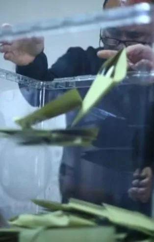 HDP'ye bir darbe de oradan! İlk kez kazanıldı