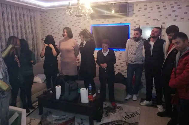 Ankara'da fuhuş operasyonu! 13 kişi gözaltına alındı