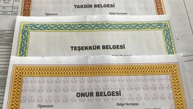 Matematik ve Türkçe dersi 2 olan takdir, teşekkür belgesi alabilir mi? Takdir ve teşekkür belgesi alma şartları nelerdir?-3