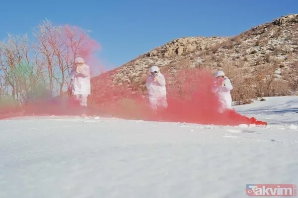 SON DAKİKA: Siirt'te 545 personelin katılımıyla Eren Kış-24 Şehit Jandarma Astsubay Kıdemli Çavuş Erkan Yalçın operasyonu başlatıldı - 8