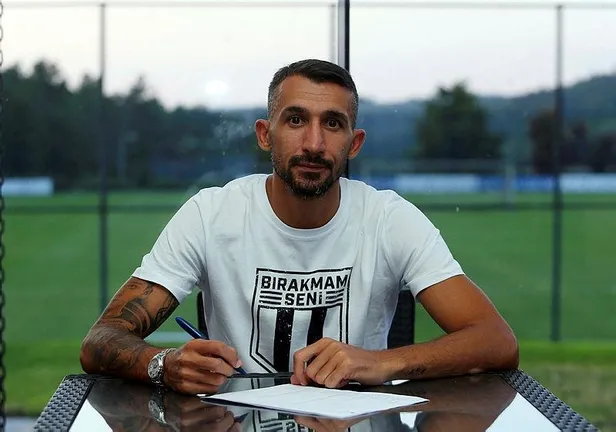 son-dakika-besiktas-mehmet-topal-transferini-resmen-acikladi-1626120772610.jpeg Son dakika: Beşiktaş Mehmet Topal transferini resmen açıkladı-3