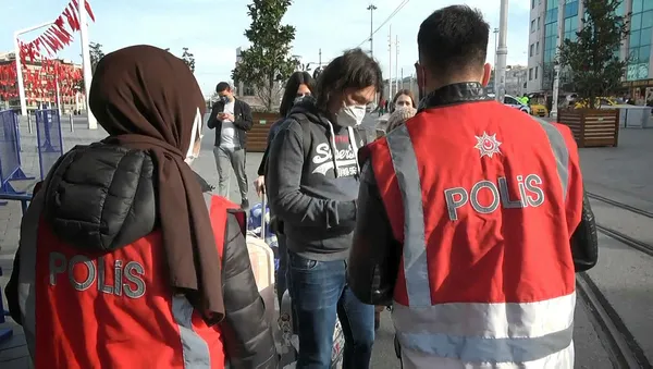 Gözler Kabine Toplantısı'nda! Pazar günü sokağa çıkma yasağı kalkıyor mu?-12