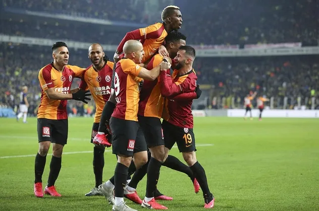 Son dakika: Galatasaray Ryan Donk için kararını verdi!