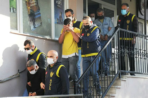 Canan Karatay'ı dolandıranlar bu kez başka bir kişiyi dolandırırken suçüstü yakalandı!