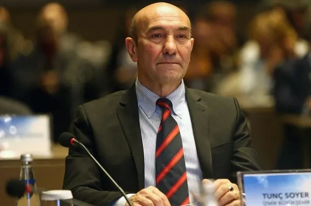 SON DAKİKA: CHP'li Tunç Soyer’in danışmanından ihanet imzası