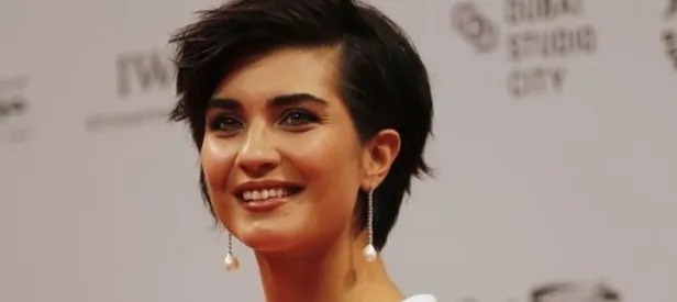 Tuba Büyüküstün hamile mi?