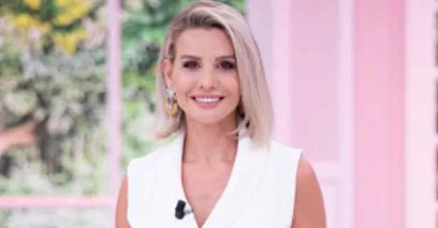 ESRA EROL SON BÖLÜM ATV İZLE! 10 yaşındayken Amerika'ya evlatlık verilen Esra Evans bulundu!