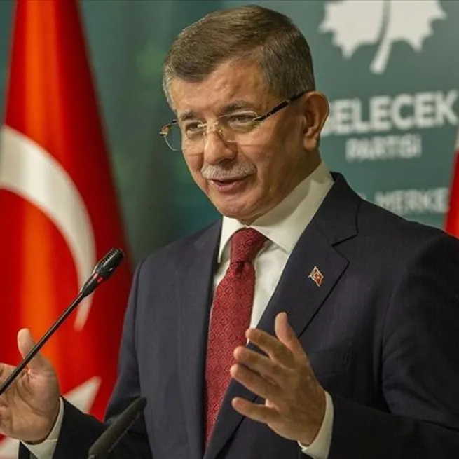 Ahmet Davutoğlunun itiraflarına İYİ Partiden tepki! 6lı masanın yandaşları bile çıldırdı! Şirin Payzın, Barış Yarkadaş, Özer Sencar...