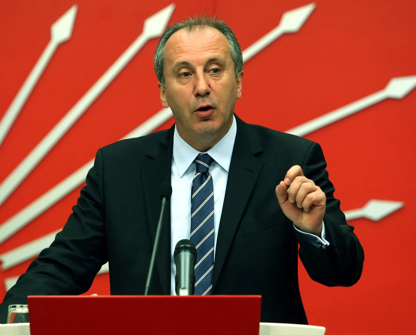 CHP’li vekilden aşağılık sözler!