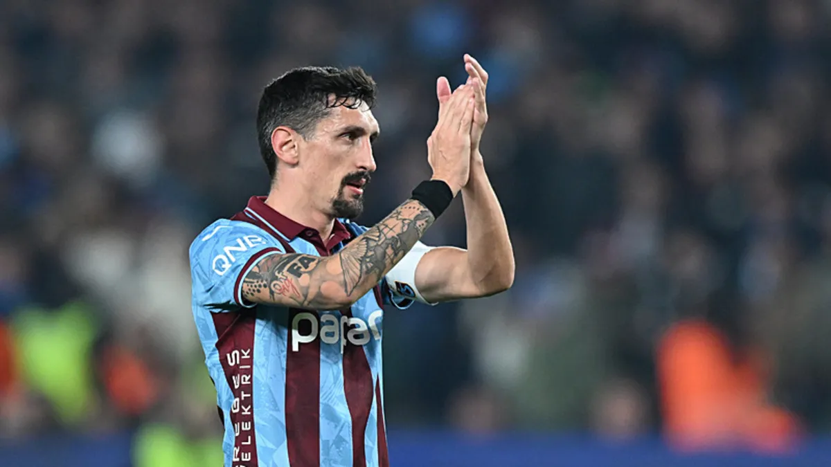 Trabzonspor'da Stefan Savic'e yakın takip