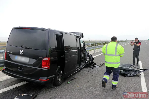 SON DAKİKA: Selami Şahin'in oğlundan korkutan haber! Manisa'da trafik kazası geçiren Emirhan Şahin'in sağlık durumu nasıl? İşte kaza görüntüleri - 4