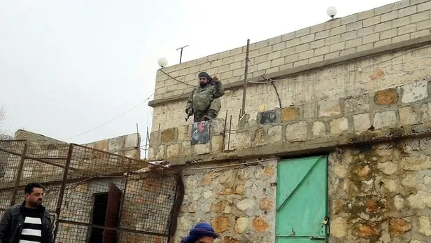 Afrin'de YPG'nin sözde karargahları böyle imha ediliyor-8