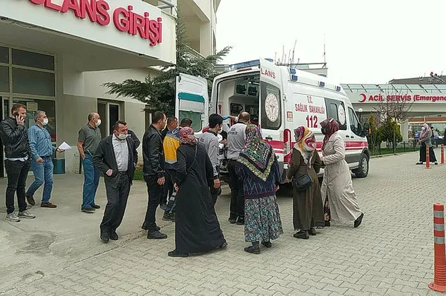 Çorum'da kan donduran dehşet! İki aile arasında silahlı kavgada kan aktı: 2 ölü, 3'ü ağır 5 yaralı