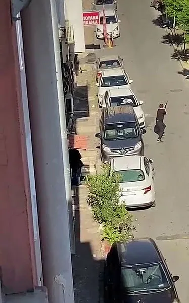 İstanbul Şişli'de otopark mafyasının çatışması kızını parka götüren babanın ölümüne neden olmuştu! Görüntüler ortaya çıktı!-3