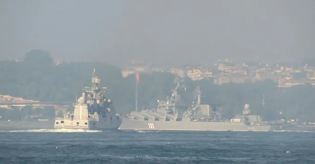 Son dakika: Rus savaş gemisi İstanbul Boğazı'ndan geçti!
