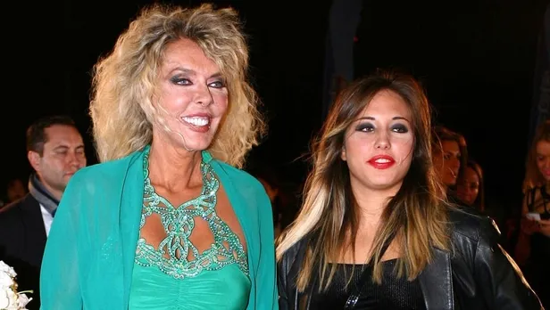 Dünyaca ünlü Tupac’ın yapımcısı Suge Knight’ın oğlu Jr. Suge, kurban olarak Ahu Tuğba’nın kızı Anjelik Calvin’i seçti! Anjelik, çetenin ipliğini pazara çıkardı-5