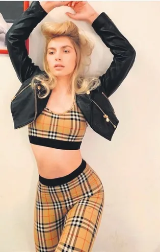 Aleyna Tilki yaptığı paylaşımla müjdeyi verdi!