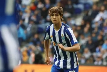 Rodrigo Mora 2030’a kadar Porto’da