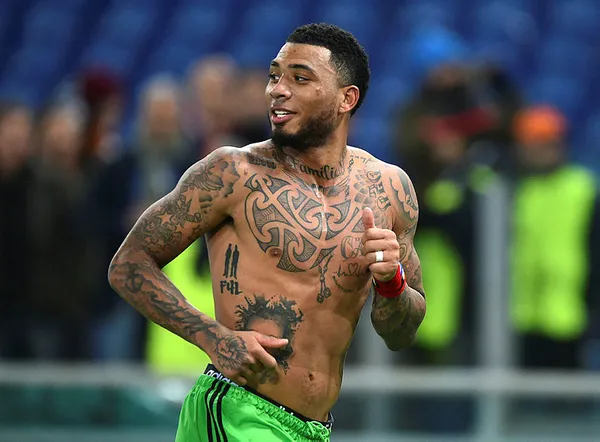 karagumrukte-son-imza-colin-kazim-richards-futbolcun-gezgini-turkiyeye-geri-dondu-1658307465894.jpg Karagümrük'te son imza Colin Kazım Richards! Futbolun gezgini Türkiye'ye geri döndü-4