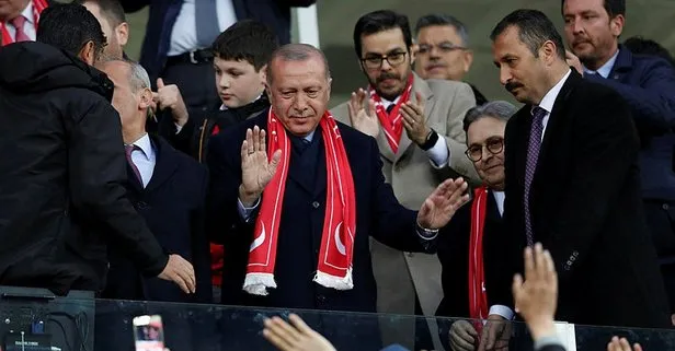 Cumhurbaşkanlığı İletişim Başkanı Fahrettin Altun duyurdu! Başkan Erdoğan’dan Eskişehirspor’a müjde