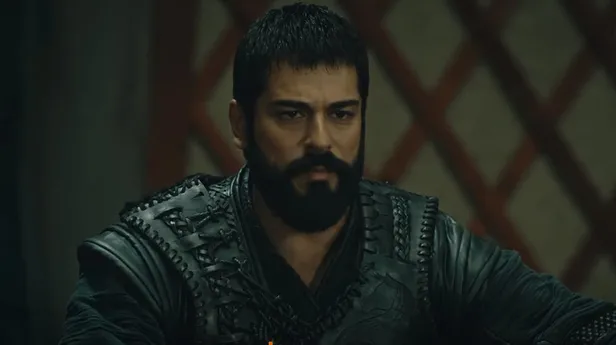 cengin-sonu-zaferse-olum-yegdir-kurulus-osman-39-bolum-fragmaninda-turkun-kutlu-beyi-varisi-icin-karar-kiliyor-1608408740203.jpg